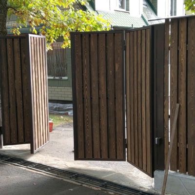 Купите и Закажите Ворота Гармошка: Лучшая Цена от 46815 руб, Установка под Ключ и Доставка в Надыме и по Области